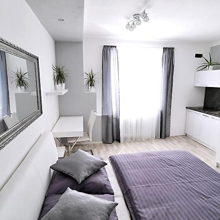 Avax Apartment Liberec Dış mekan fotoğraf