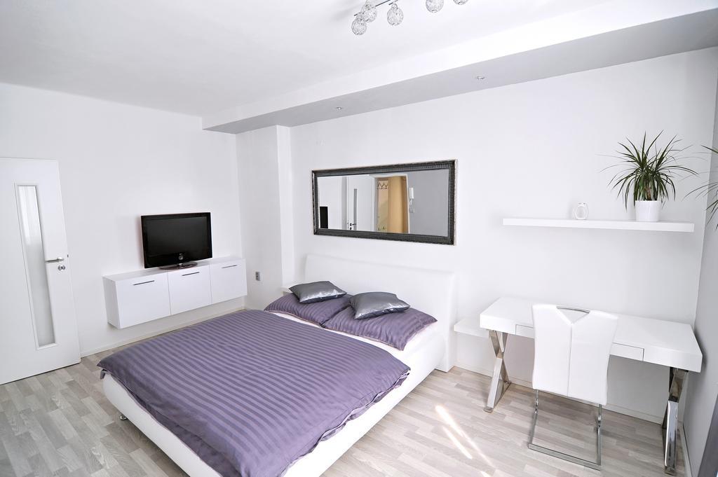 Avax Apartment Liberec Dış mekan fotoğraf