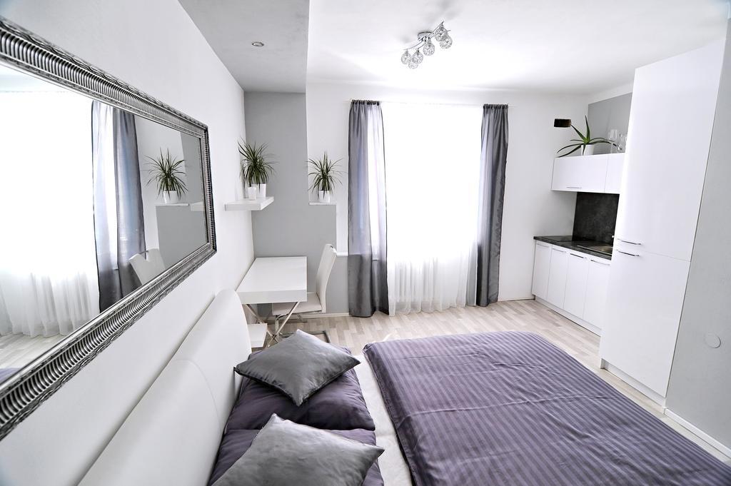 Avax Apartment Liberec Dış mekan fotoğraf