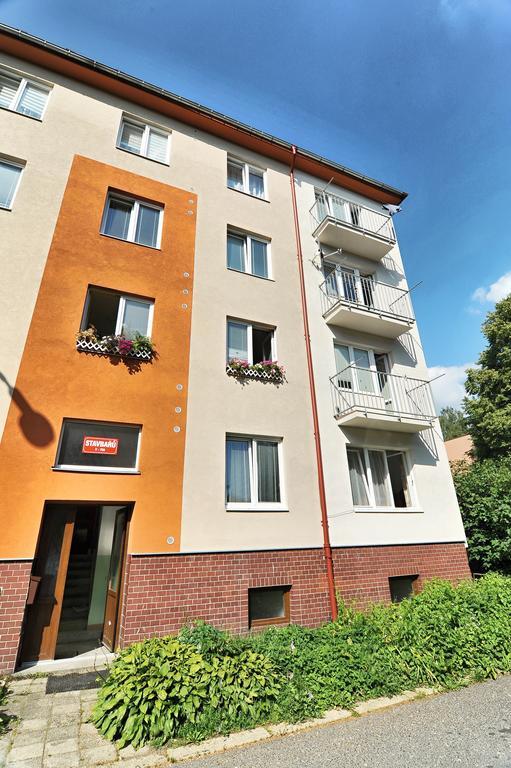 Avax Apartment Liberec Dış mekan fotoğraf